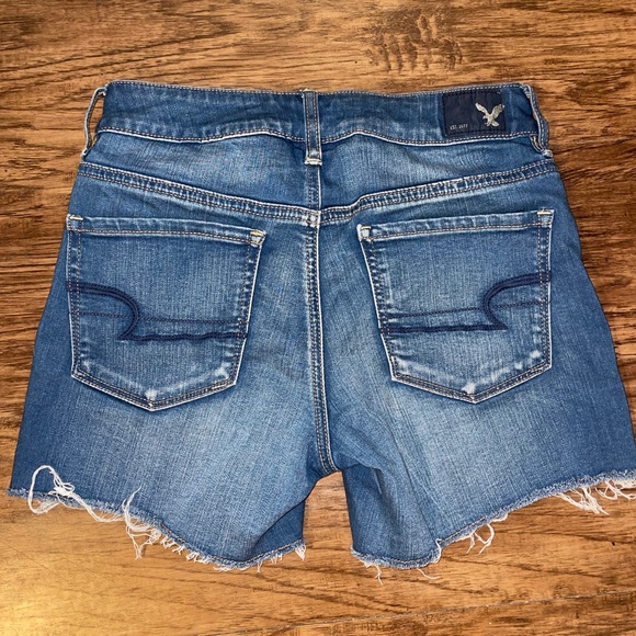 American Eagle Outfitters Distressed Denim Shorts - Picture 5 of 6